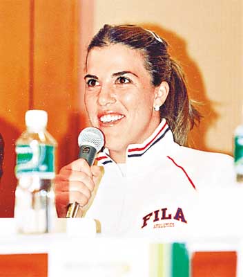 Hong Kong 2001: press conference before start of tournament